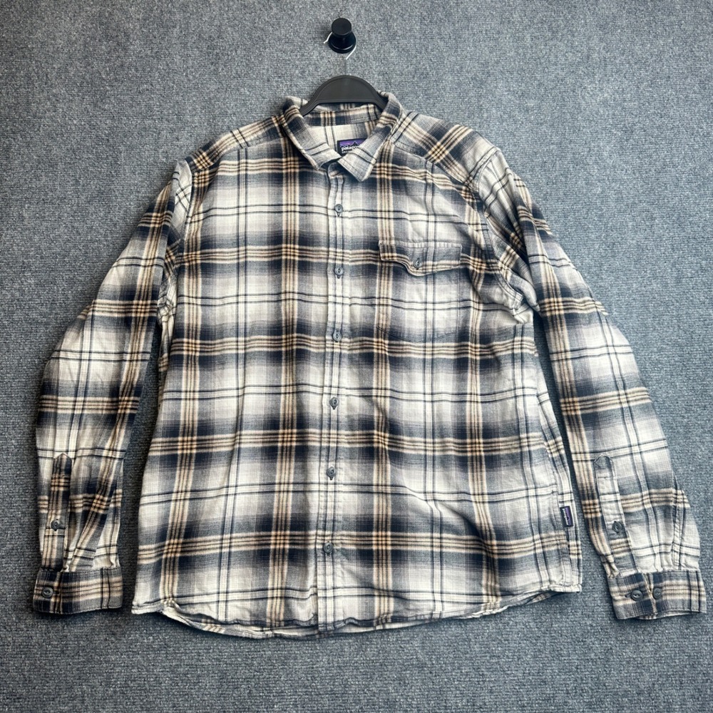 Patagonia Fjord Flannel Shirt Mens L Gray Check